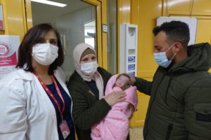 Zeina lascia il Caritas Baby Hospital